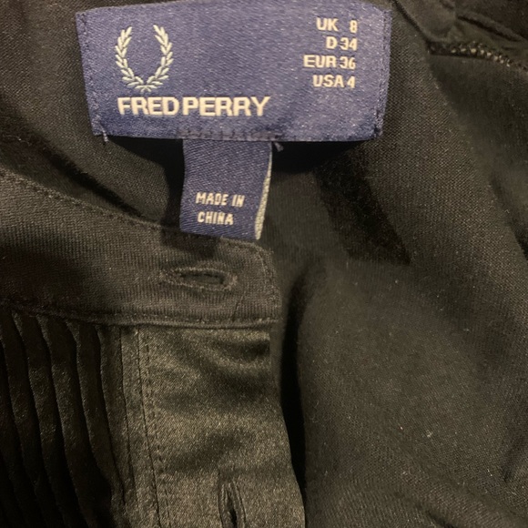 Fred Perry Button Up Top - Picture 6 of 7